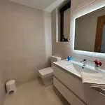 Elegant With Swimming Pool Is-Swieqi