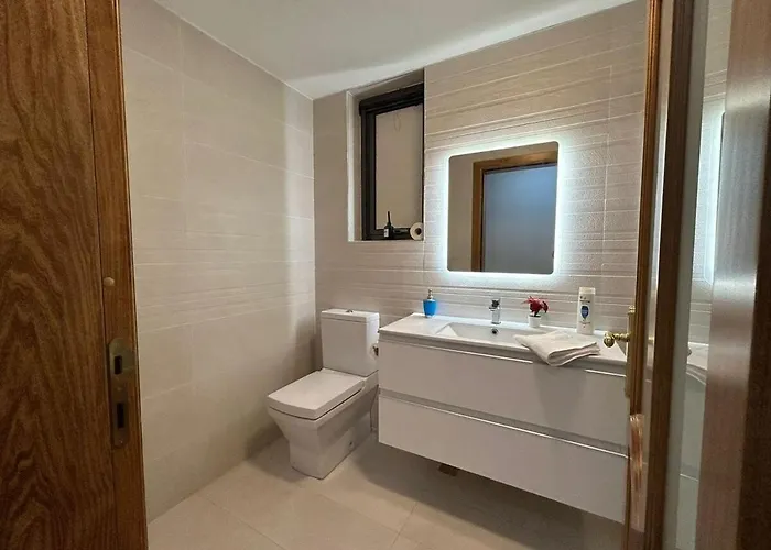 Elegant With Swimming Pool *